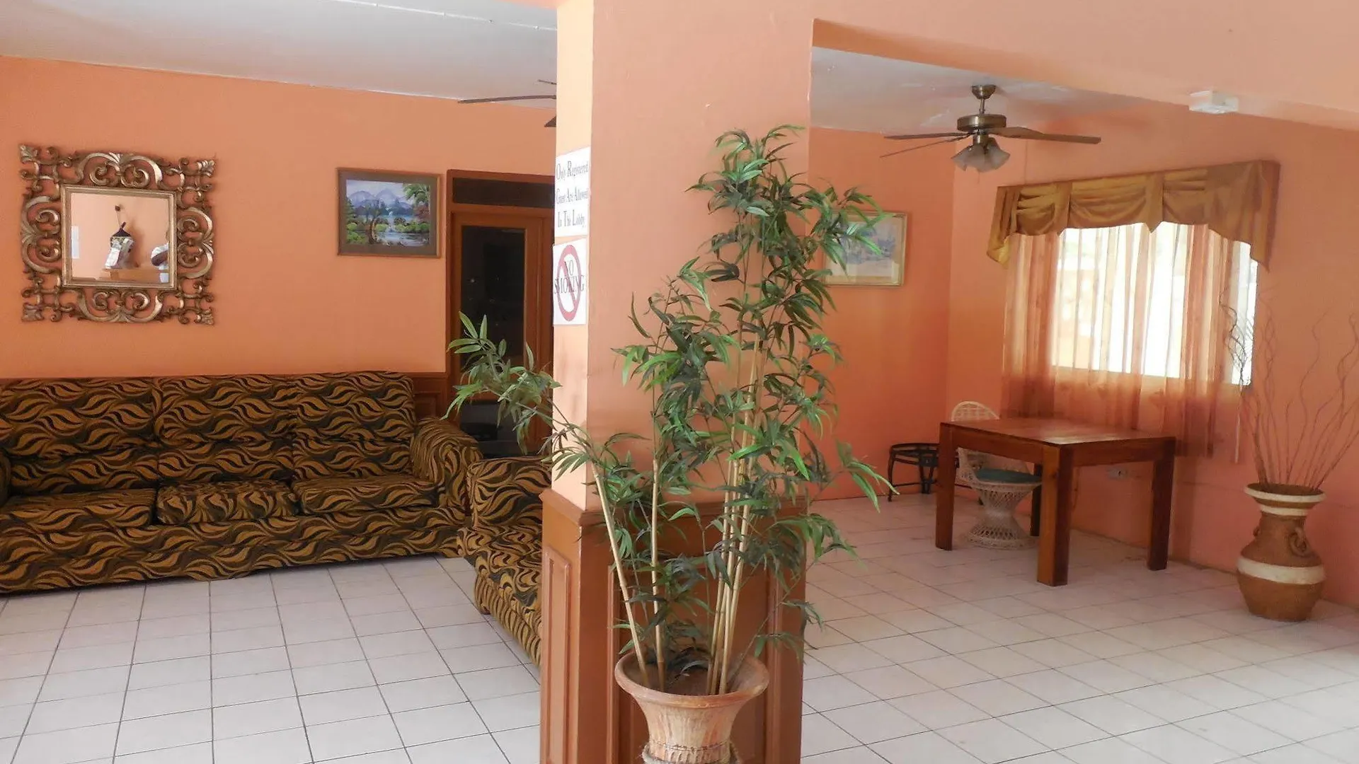 Mariners Beach Club Hotel Montego Bay